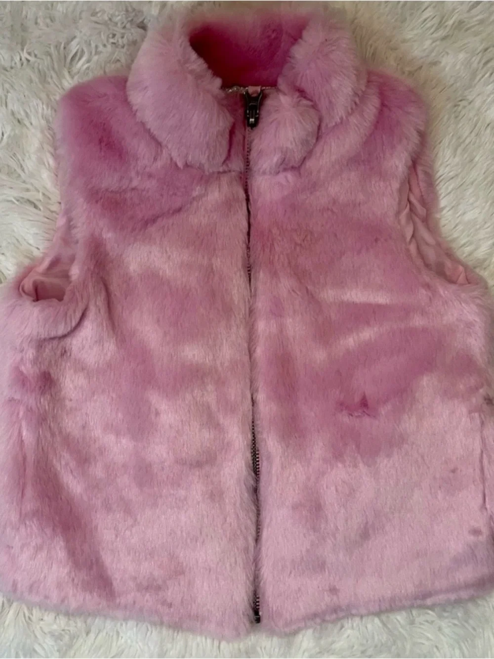 Bundle of Two Used little Girls OshKosh Vests size 6.